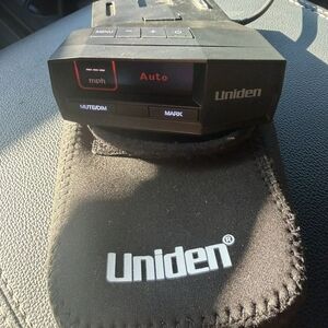 Uniden R8 Radar Detector